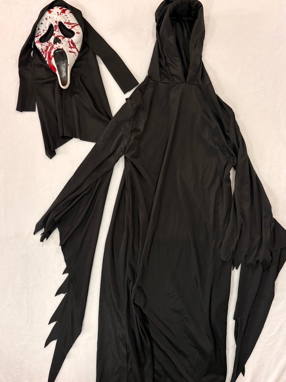 👻 Ghost Face Costume – Youth Size 10/12 – Halloween Costume by Spirit Halloween